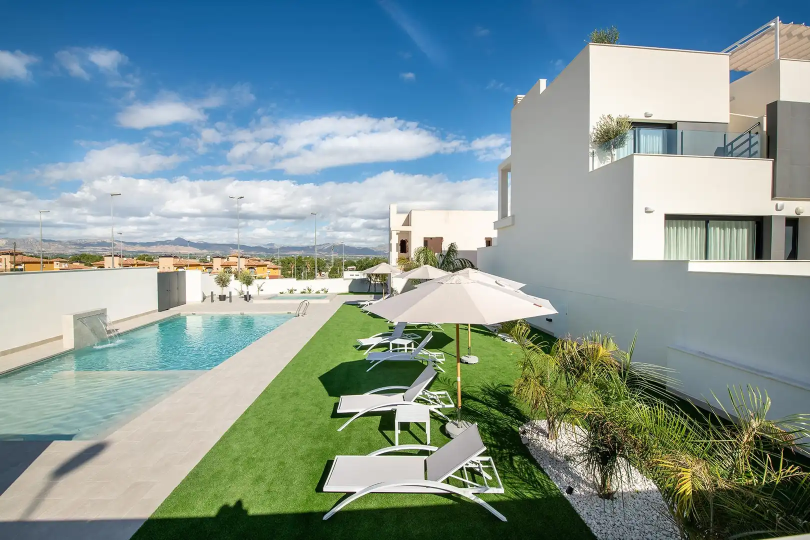 Chalet con piscina en venta en Cox, imagen 3