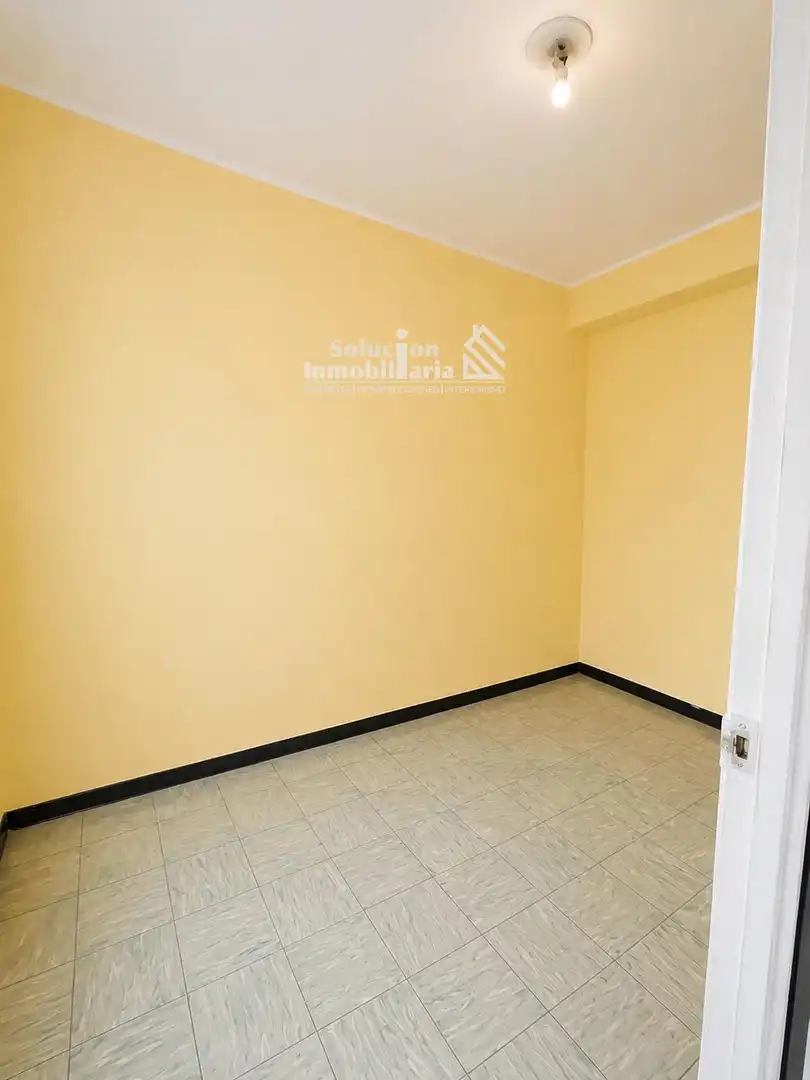 Schlafzimmer von Wohnung zum Verkauf in Salamanca mit Heizung, Terrasse und Balkon