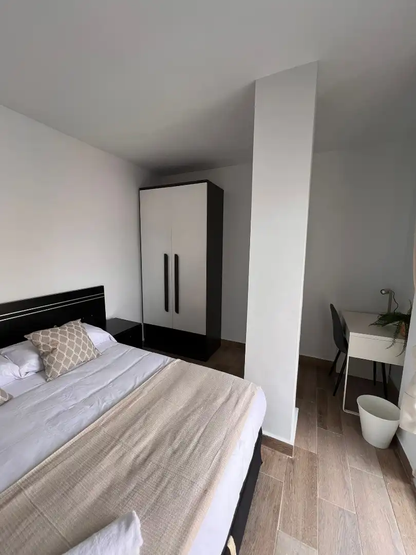 Habitació a Calle José Canalejas, 3, Parque Victoria Eugenia