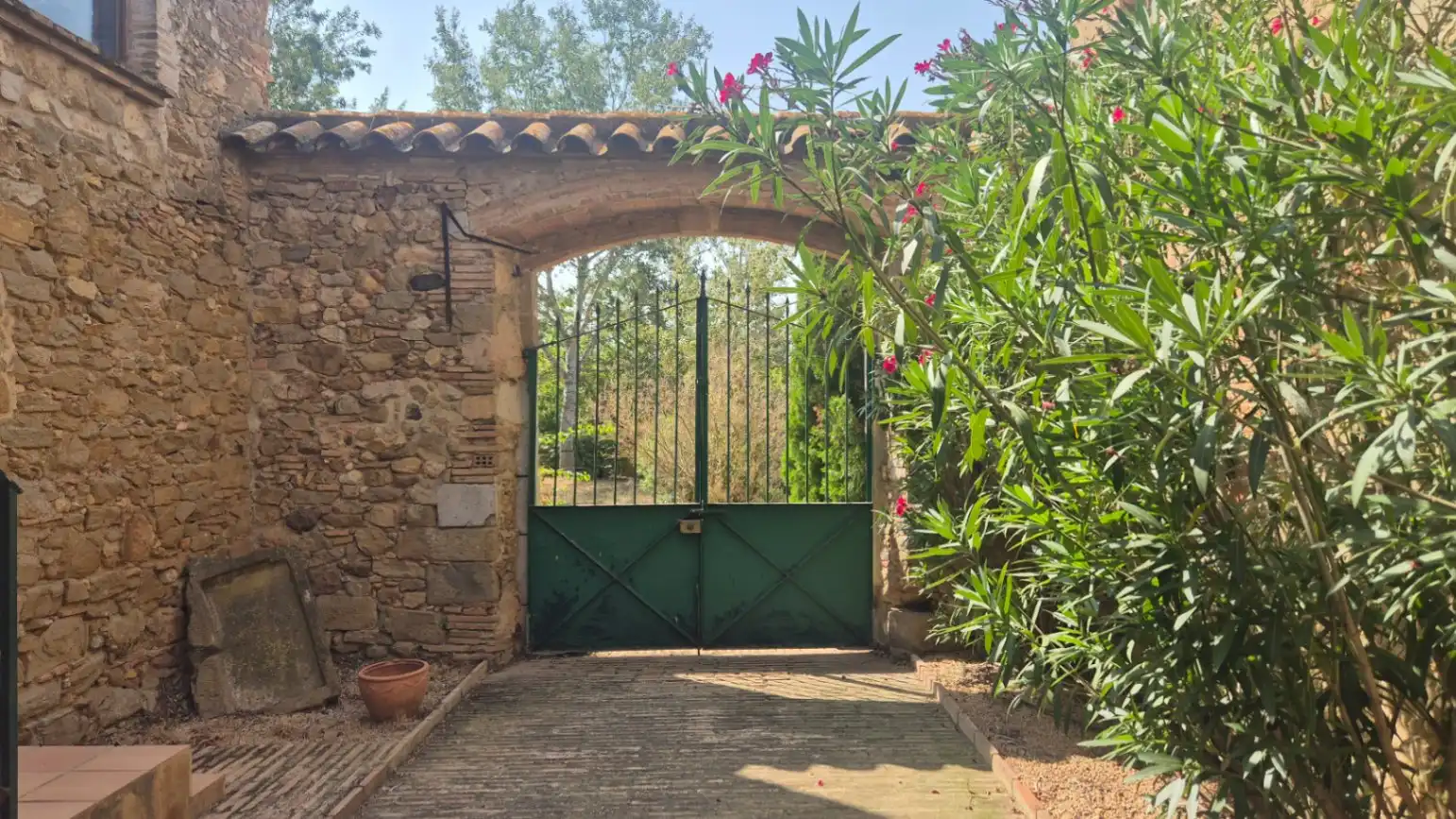 Finca rústica en venda en Verges amb Calefacció, Jardí privat i Terrassa