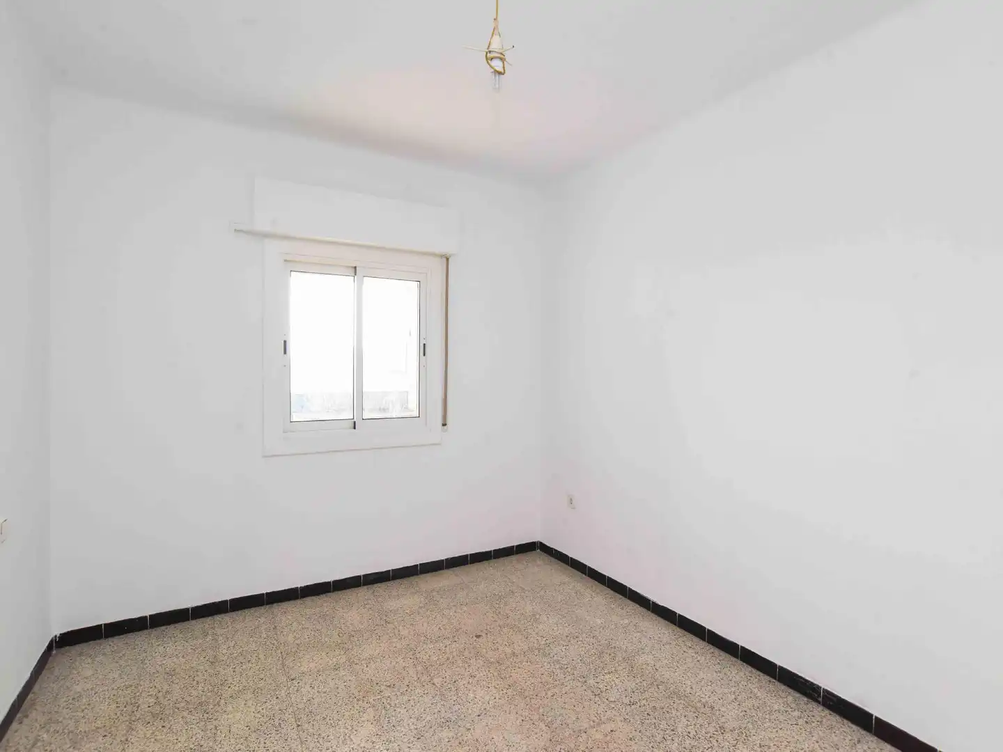 Schlafzimmer von Wohnung zum Verkauf in Figueres