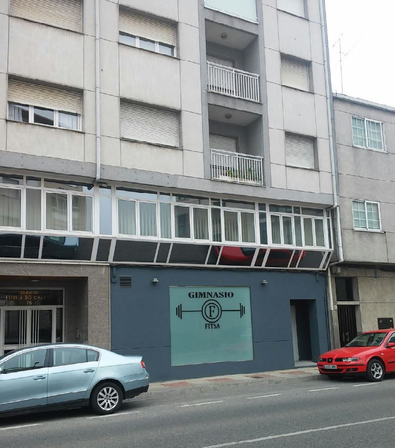 Vista exterior de Local en venda en Sarria
