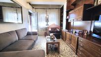 Sala d'estar de Pis en venda en Ávila Capital amb Calefacció, Terrassa i Traster