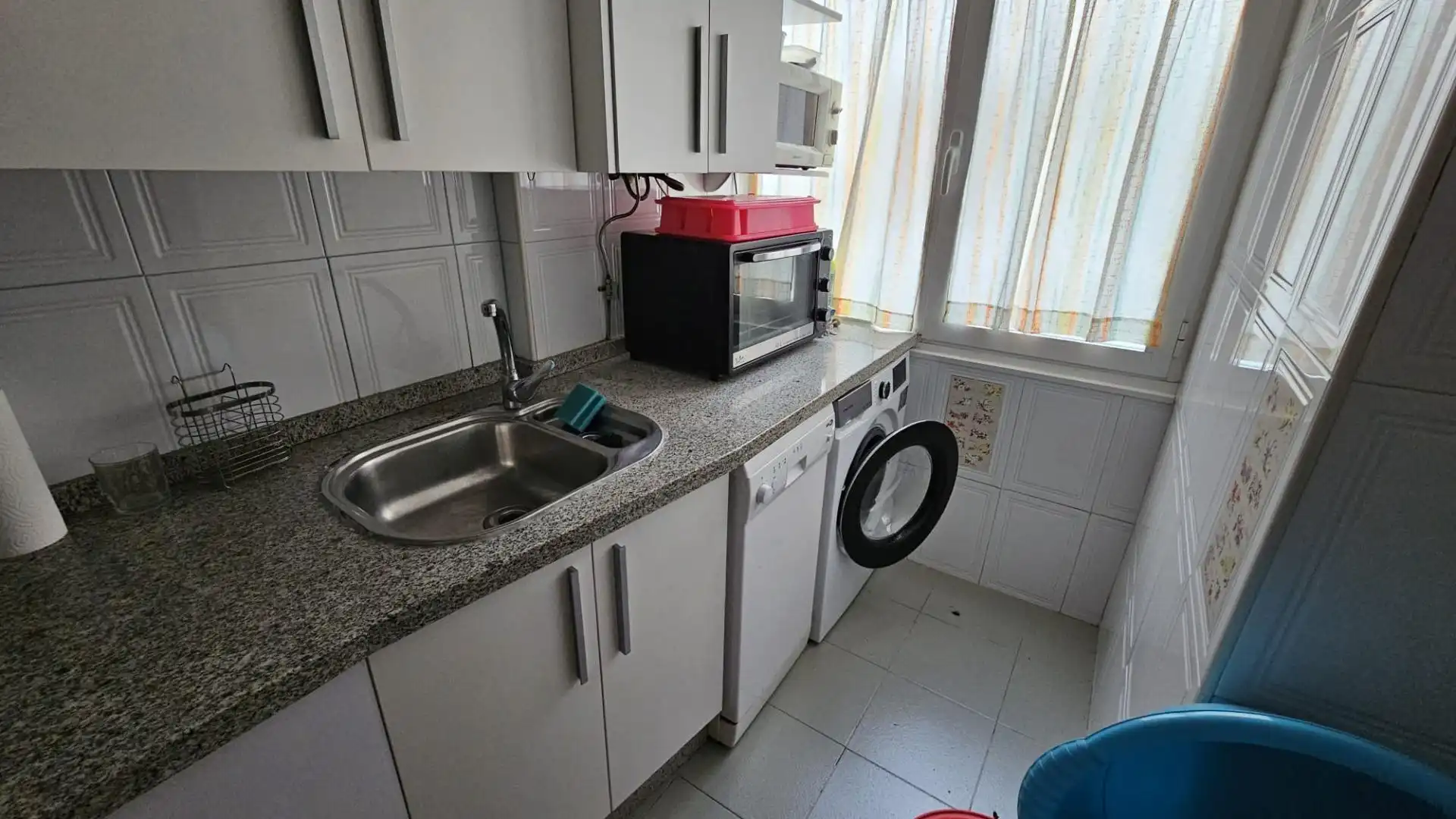 Kitchen of Flat for rent in Córdoba