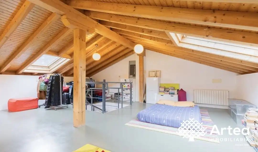 Bedroom of Detached homes for sale in Lezama  with Heating, Private garden and Terrace