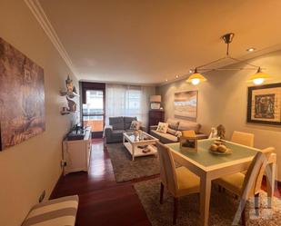 Living room of Flat for sale in Basauri   with Heating, Parquet flooring and Storage room