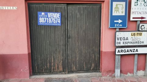 SE VENDE O SE ALQUILA  LOCAL EN  CACABELOS, imagen 2