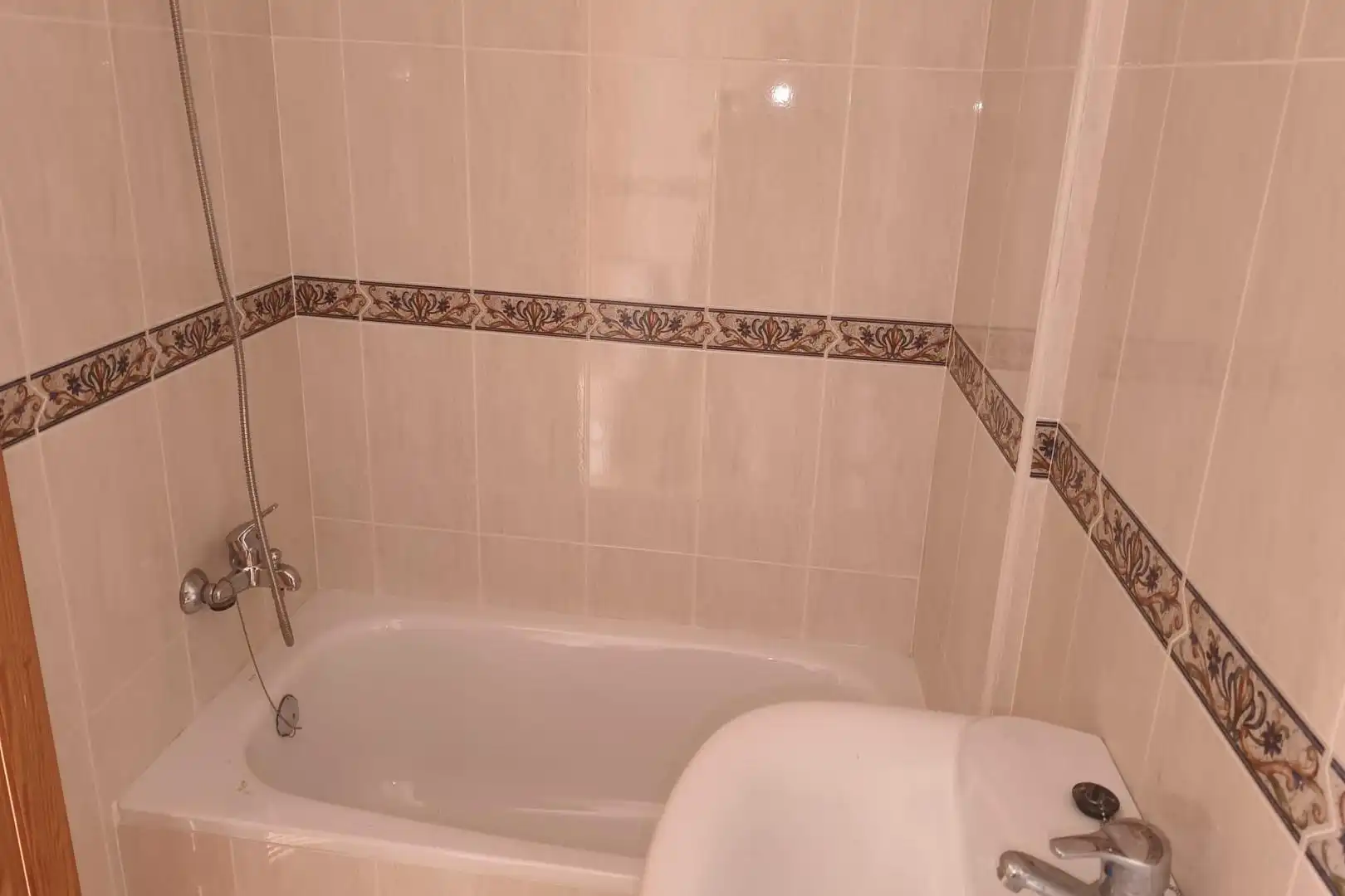 Bathroom of Apartments for sale in Roquetas de Mar