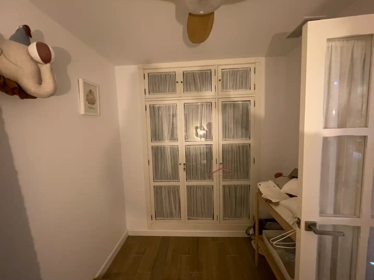 Dormitori de Casa adosada en venda en Coria del Río amb Aire condicionat, Calefacció i Terrassa