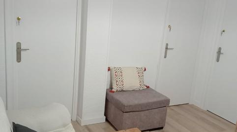 Photo 2 of Flat for sale in Calle de Italia, Barrio de Delicias, Zaragoza