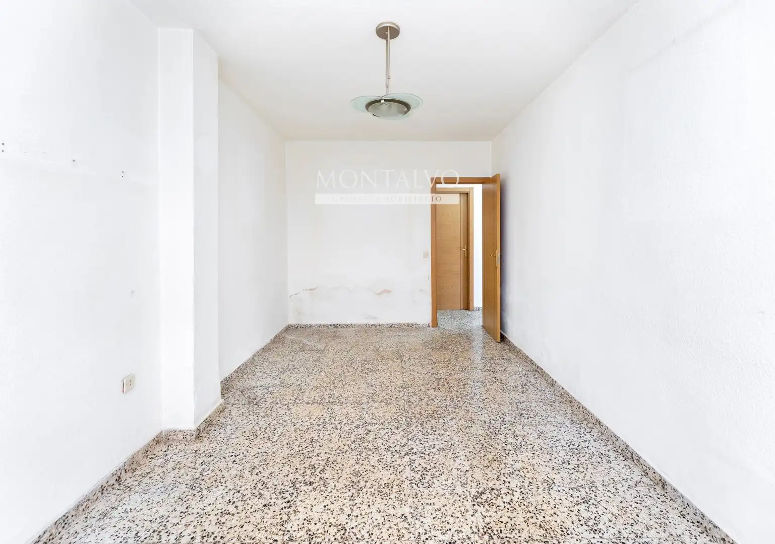 Flat for sale in Granada, Granada