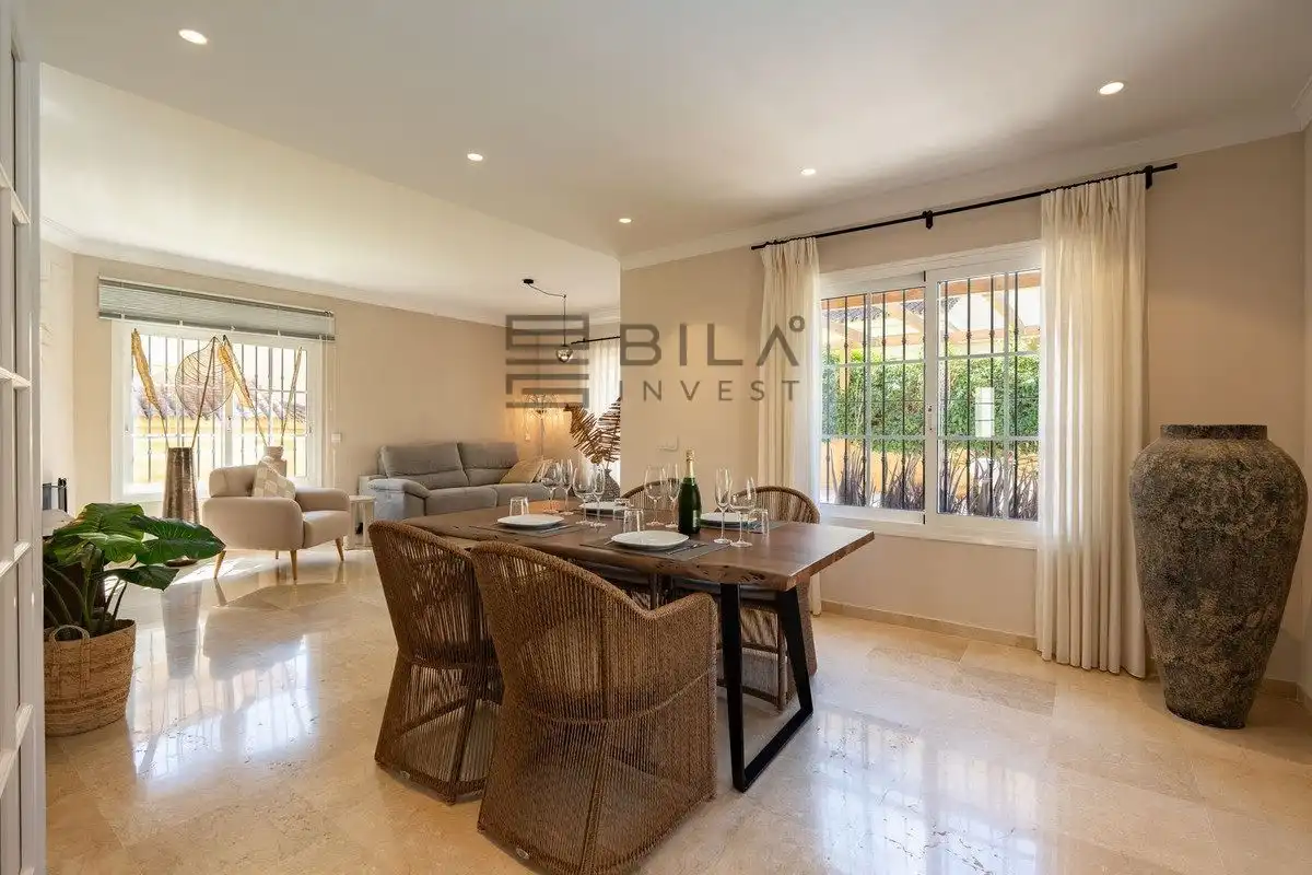 Dining room of Houses for sale in Mijas Golf