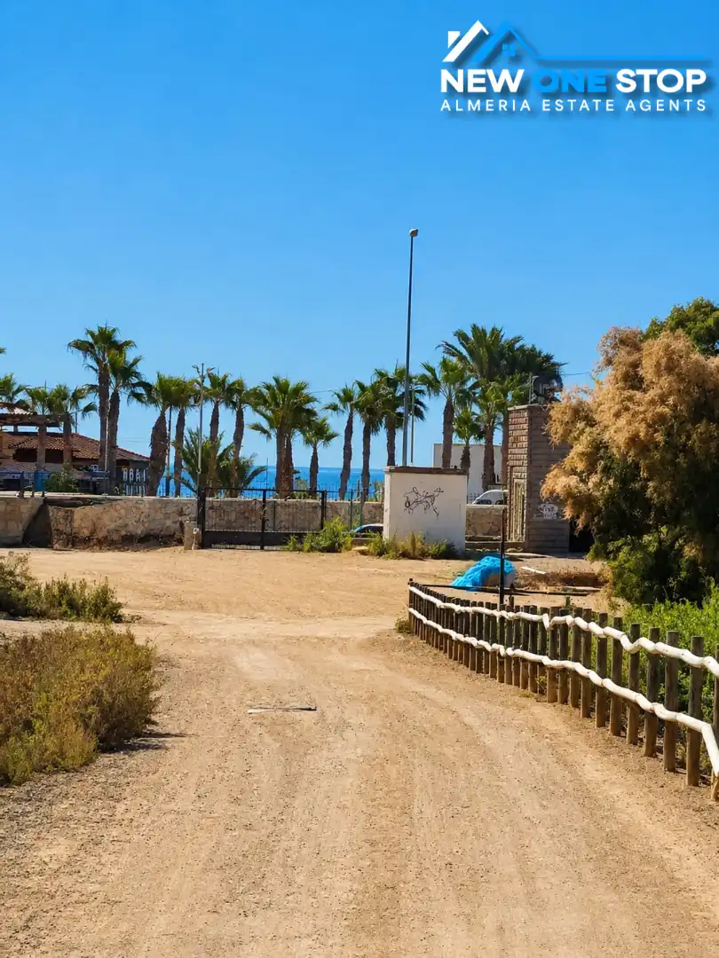 Houses for sale in Pulpí  with Air Conditioner, Private garden and Terrace