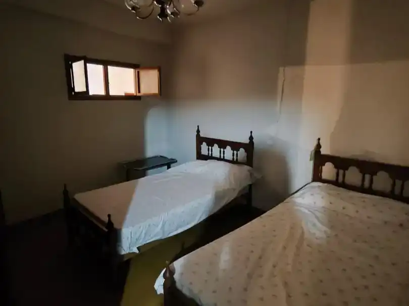 Dormitori de Casa adosada en venda en Medrano amb Moblat i Balcó