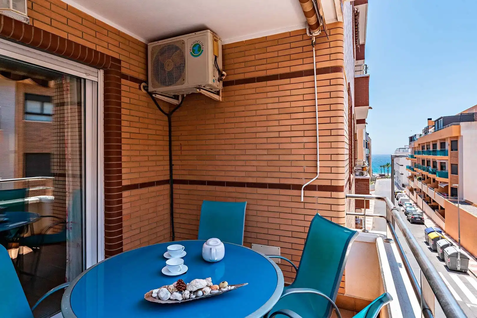 Terrace of Flat for rent in Roquetas de Mar  with Air Conditioner, Heating and Private garden