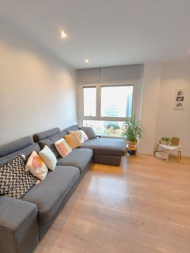 Sala d'estar de Pis en venda en  Barcelona Capital amb Aire condicionat, Calefacció i Parquet