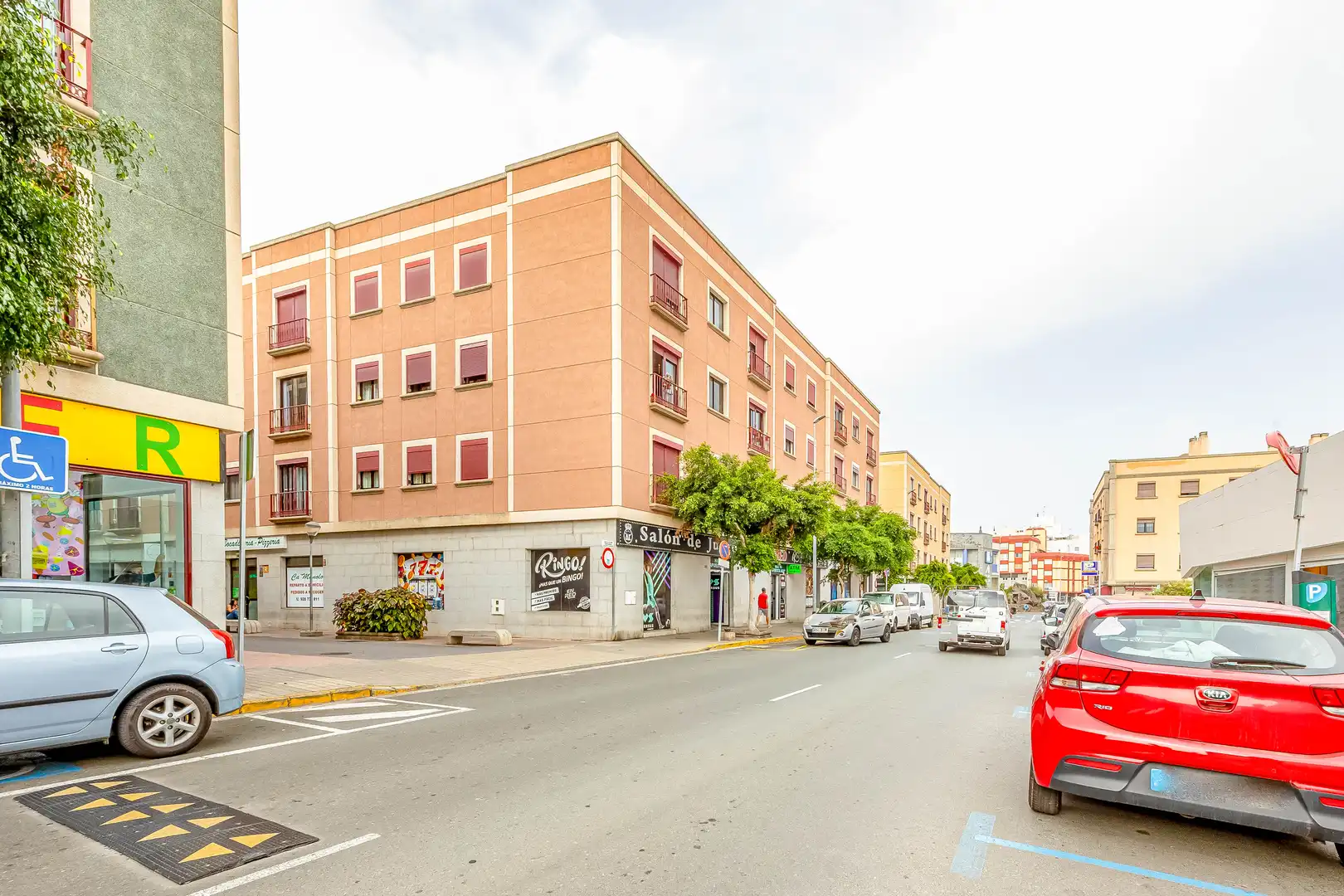 Vista exterior de Piso en venta en Arucas