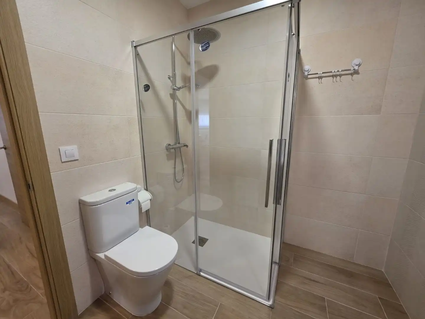 Bathroom of Flat for rent in A Coruña Capital   with Furnished