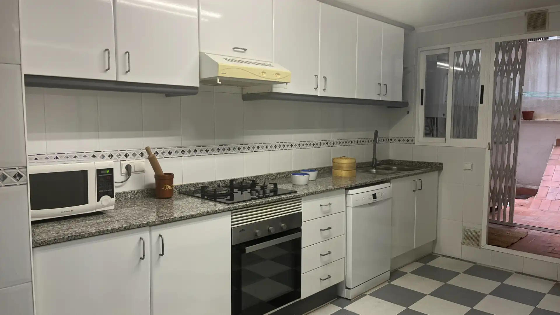 Cuina de Pis en venda en Valencia amb Aire condicionat, Parquet i Terrassa