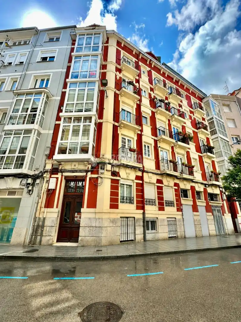 Vista exterior de Piso en venta en Santander con Terraza y Trastero