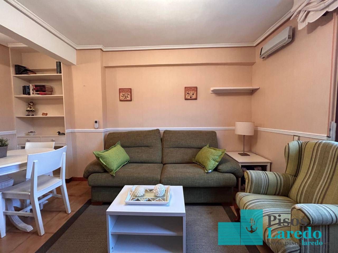 Piso en venta en Avenida Francia, El Puntal