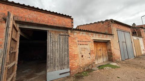 Foto 2 de Casa o chalet en venta en Carrer Barceloneta, Els Alamús, Lleida