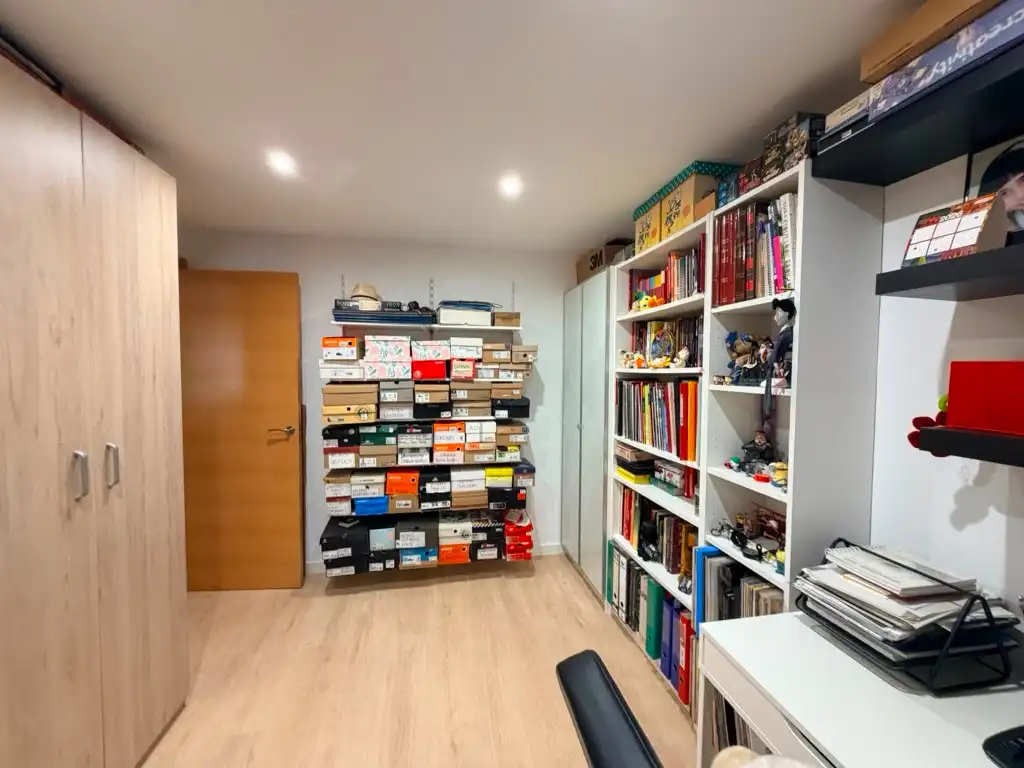 Flat for sale in Ripollet  with Parquet flooring and Terrace
