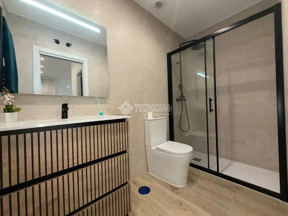 Flat for sale in C. de San Eulogio, imagen 28