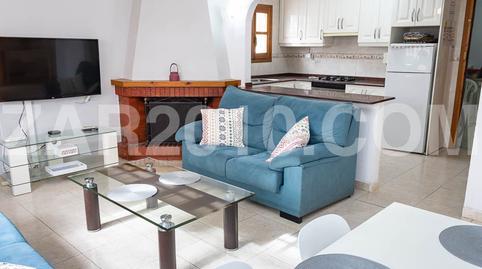 Foto 3 de Casa adosada en venta en Las Escobetas, Almería