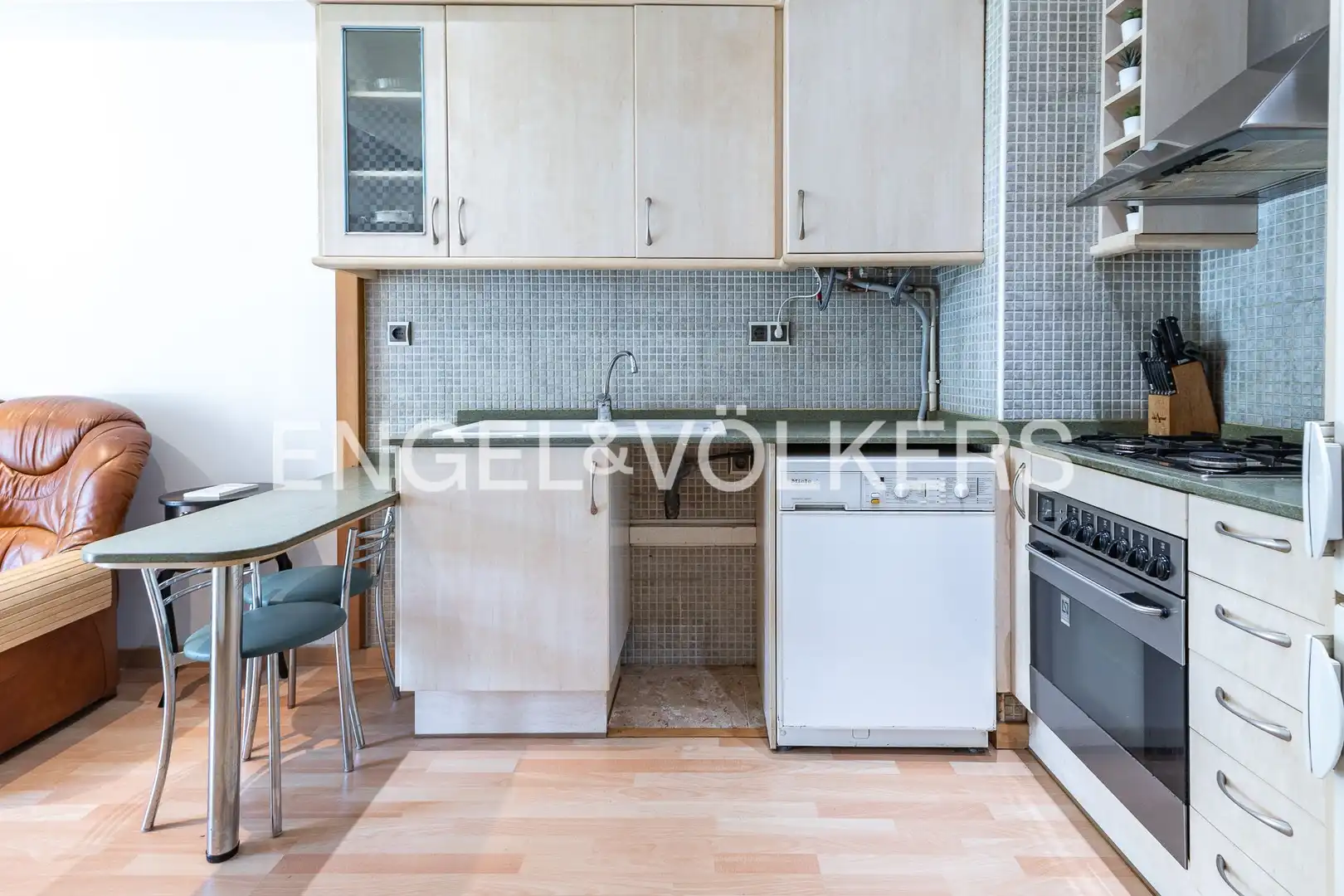 Cuina de Pis en venda en Barcelona amb Aire condicionat, Calefacció i Parquet