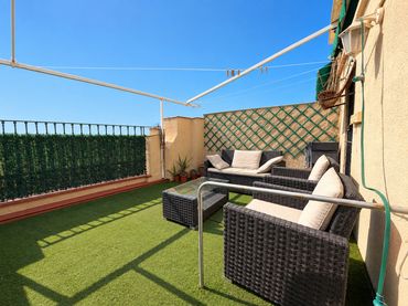 Ático con ascensor en venta en Carrer de Leiva