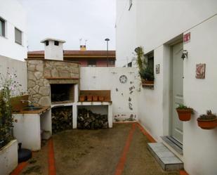 Jardí de Casa adosada en venda en Sierra Engarcerán amb Calefacció, Terrassa i Traster