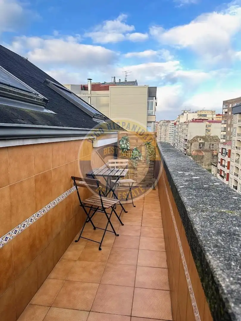Terraza de Ático en venta en Vigo  con Aire acondicionado, Calefacción y Parquet