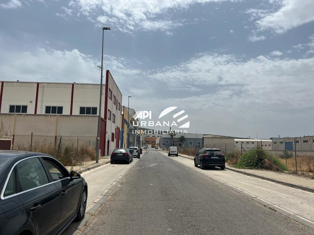 Vista exterior de Terreno industrial en venta en Lucena