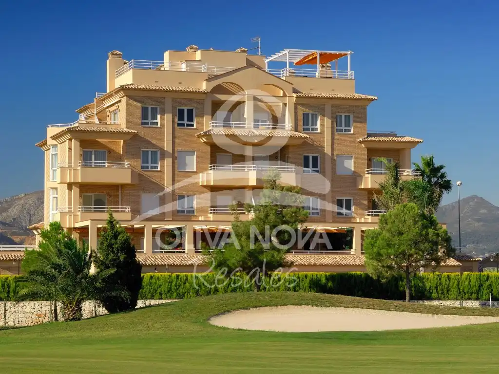 Apartament amb piscina en venda a Avenida Matisse, imagen 2