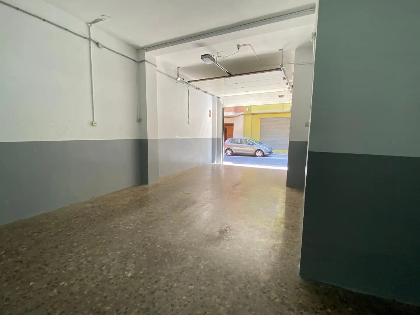 Aparcament de Local en venda en L'Alcúdia de Crespins