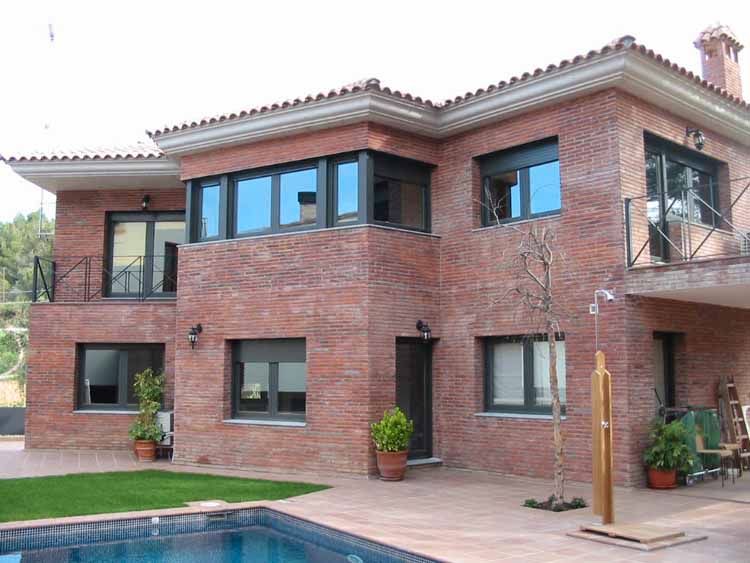 Exterior view of House or chalet for sale in Sant Cugat del Vallès  with Air Conditioner, Heating and Private garden
