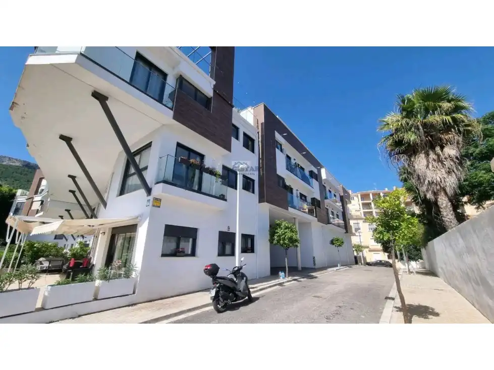 Vista exterior de Apartamento en venta en Dénia con Aire acondicionado, Calefacción y Terraza
