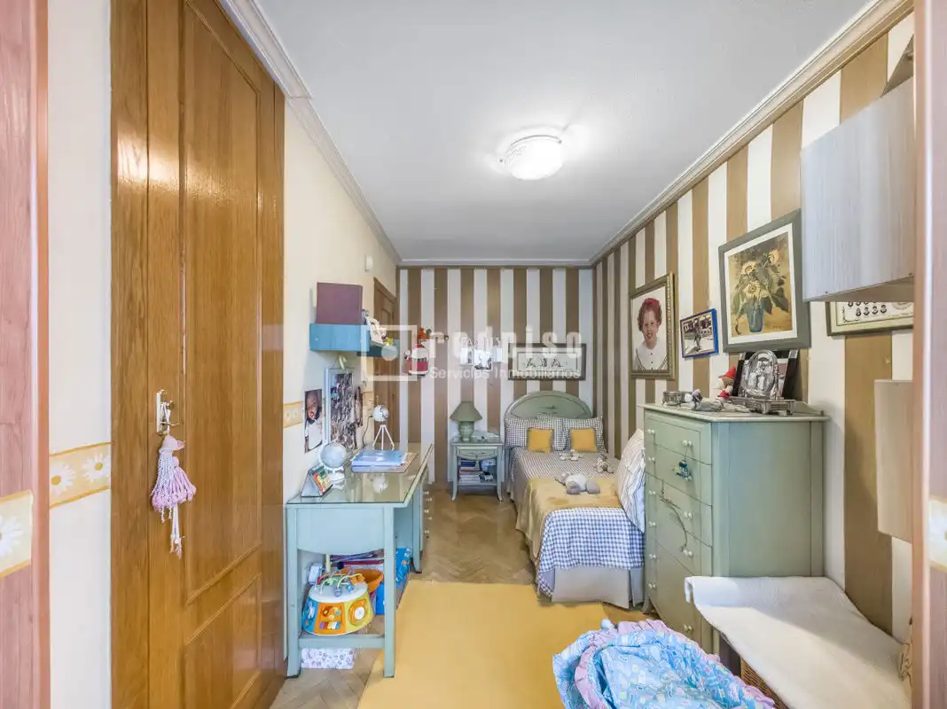 Habitación de Casa o chalet en venta en Alcorcón con Aire acondicionado, Calefacción y Jardín privado