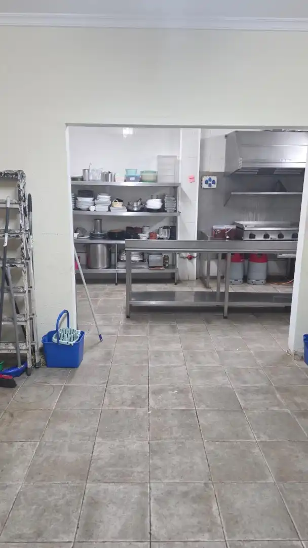 Cocina de Local en venta en Madridejos con Aire acondicionado