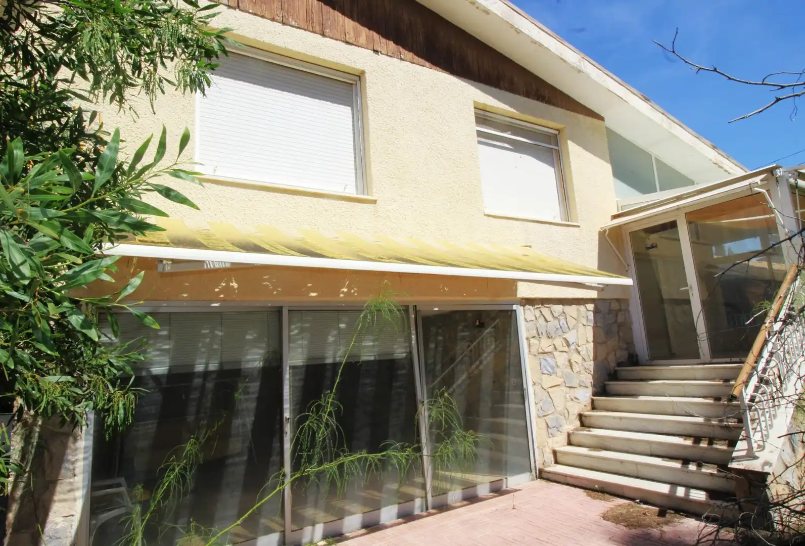Vista exterior de Casa o chalet en venta en Petrer