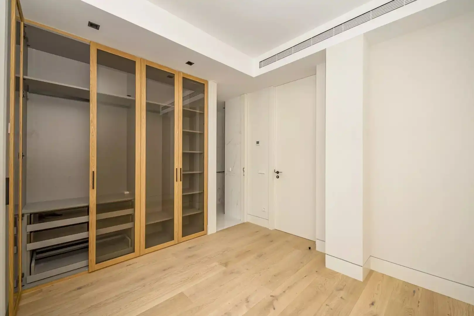 Schlafzimmer von Wohnung zum Verkauf in Madrid mit Klimaanlage, Heizung und Abstellraum