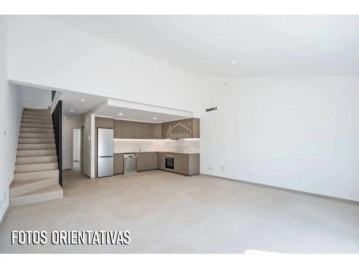 Sala d'estar de Apartament en venda en Sant Lluís amb Terrassa