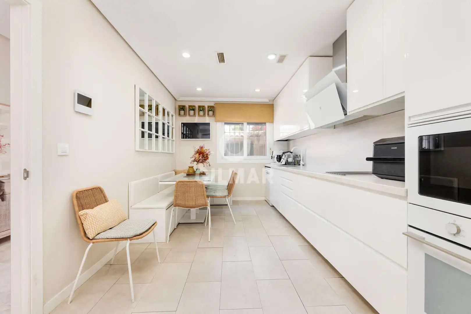 Kitchen of Houses for sale in Montequinto  with Heating, Private garden and Swimming Pool