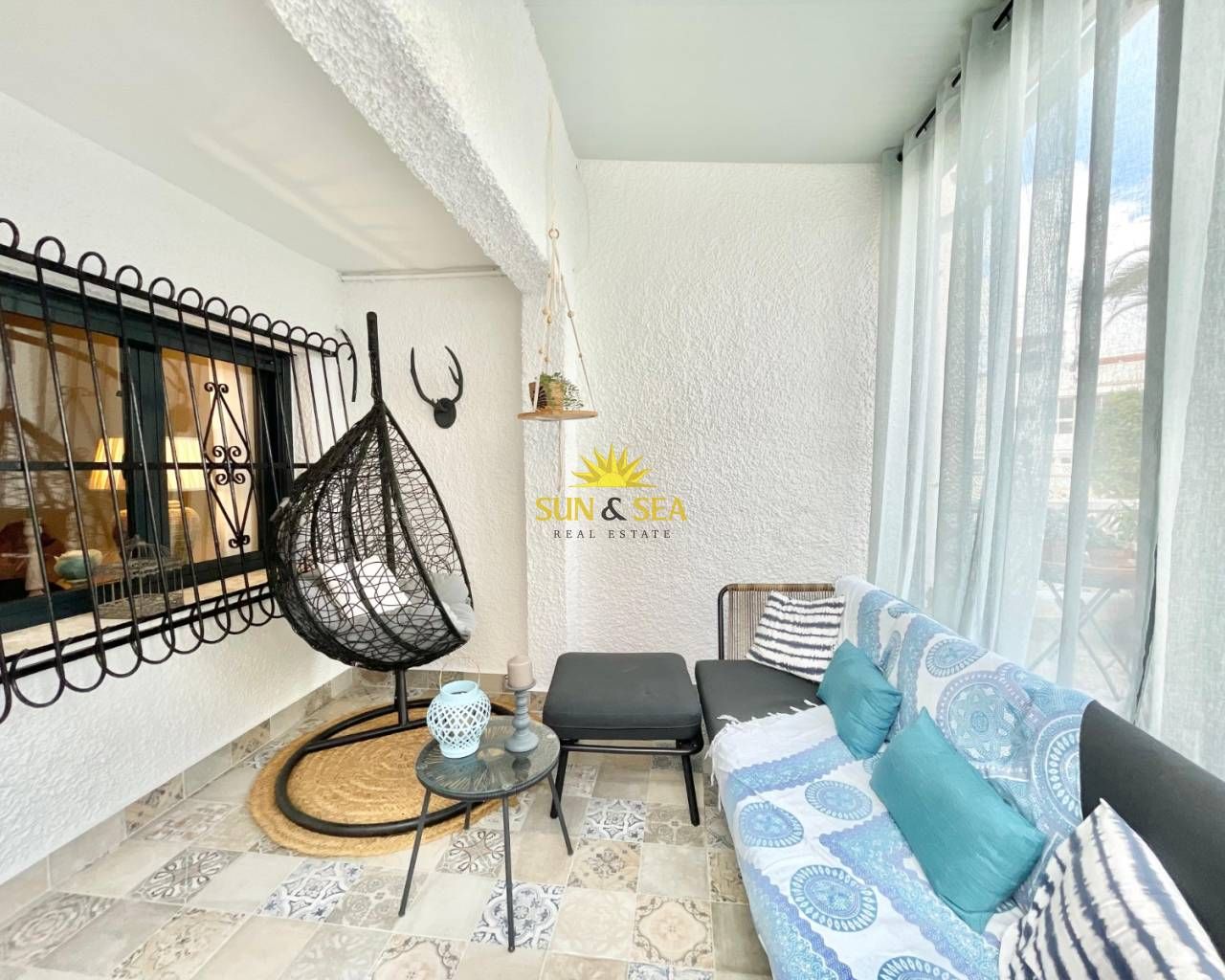 Balcony of Planta baja to rent in Torrevieja  with Air Conditioner, Heating and Private garden