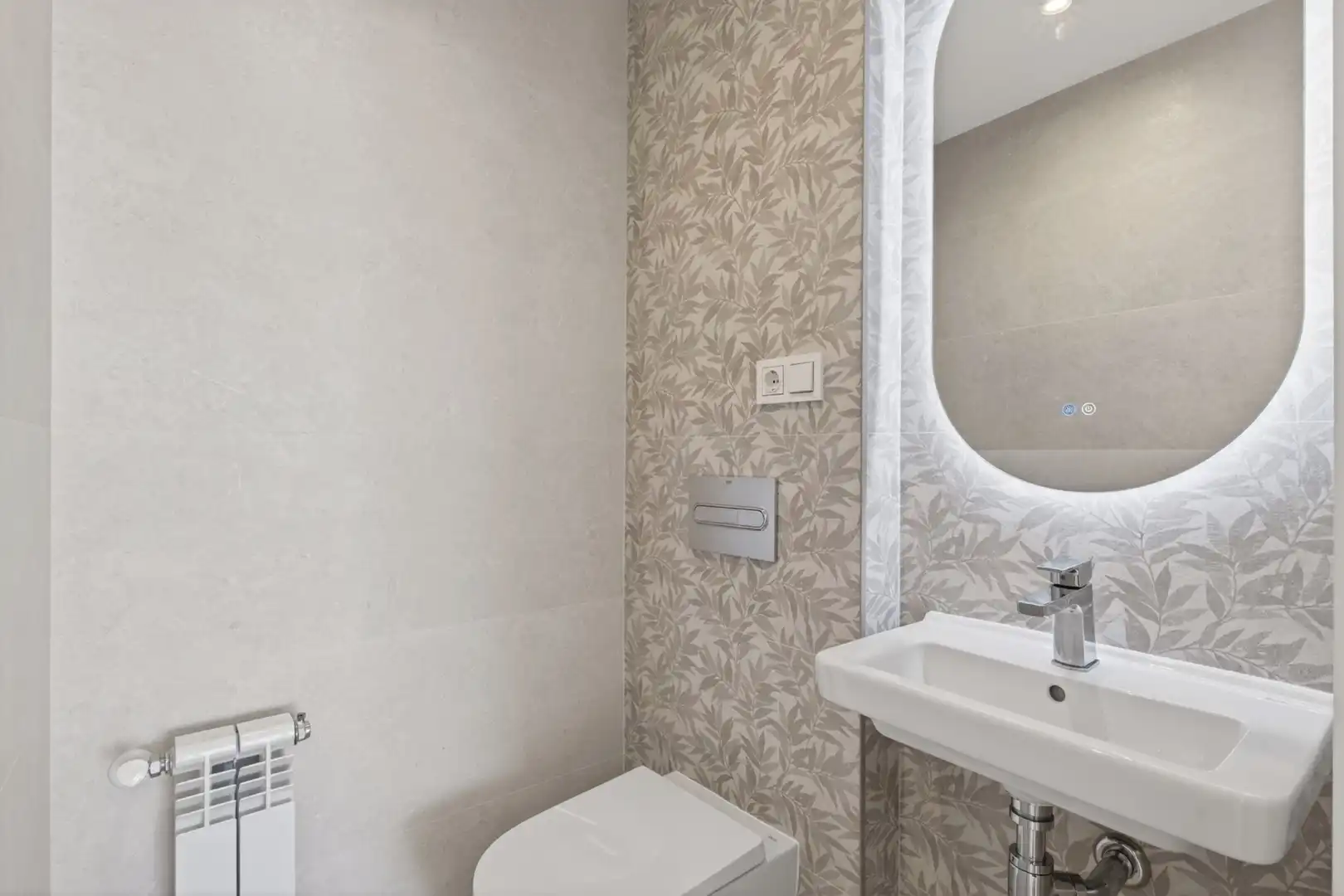 Baño de Ático en venta en Málaga con Aire acondicionado, Terraza y Piscina