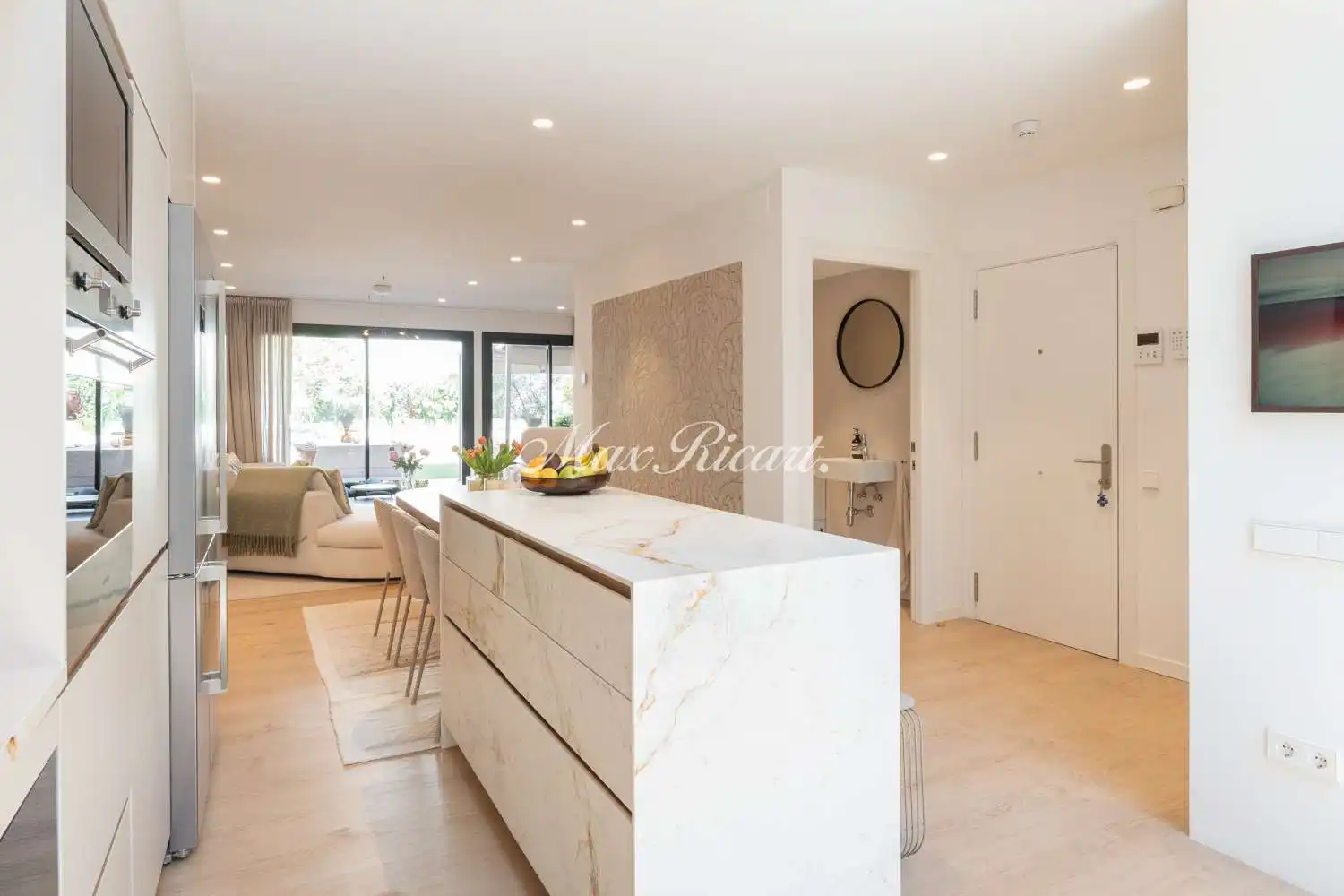 Kitchen of Flat for sale in Barcelona  with Air Conditioner, Terrace and Swimming Pool
