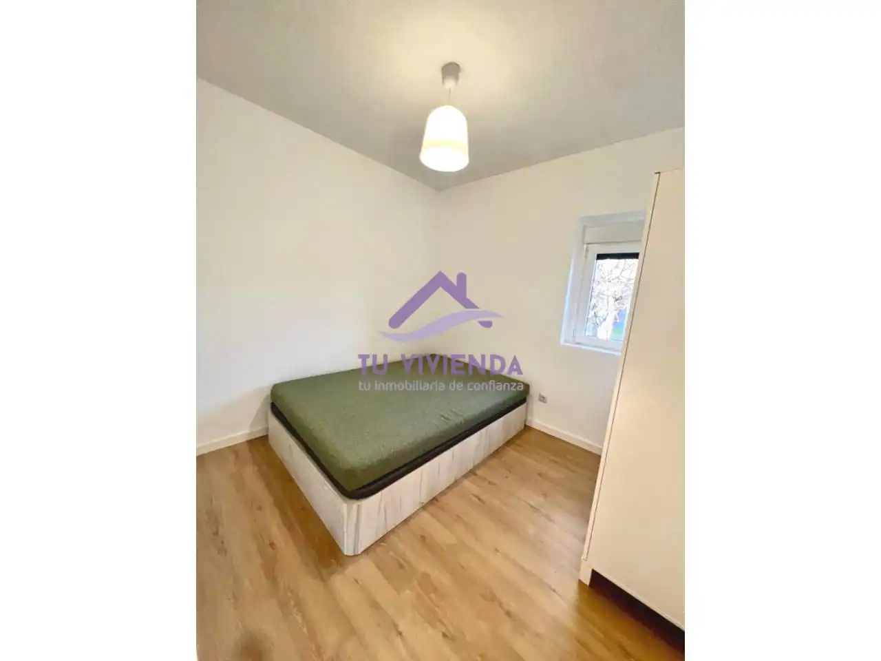 Bedroom of Flat for sale in Valladolid  with Heating and Furnished