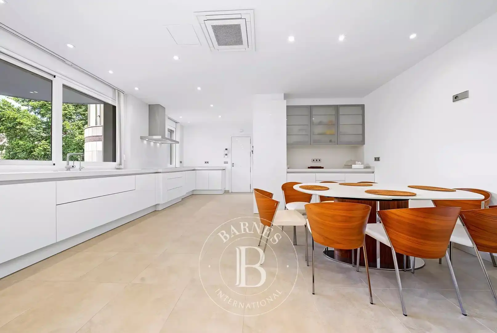 Comedor de Piso en venta en Marbella con Aire acondicionado, Calefacción y Terraza