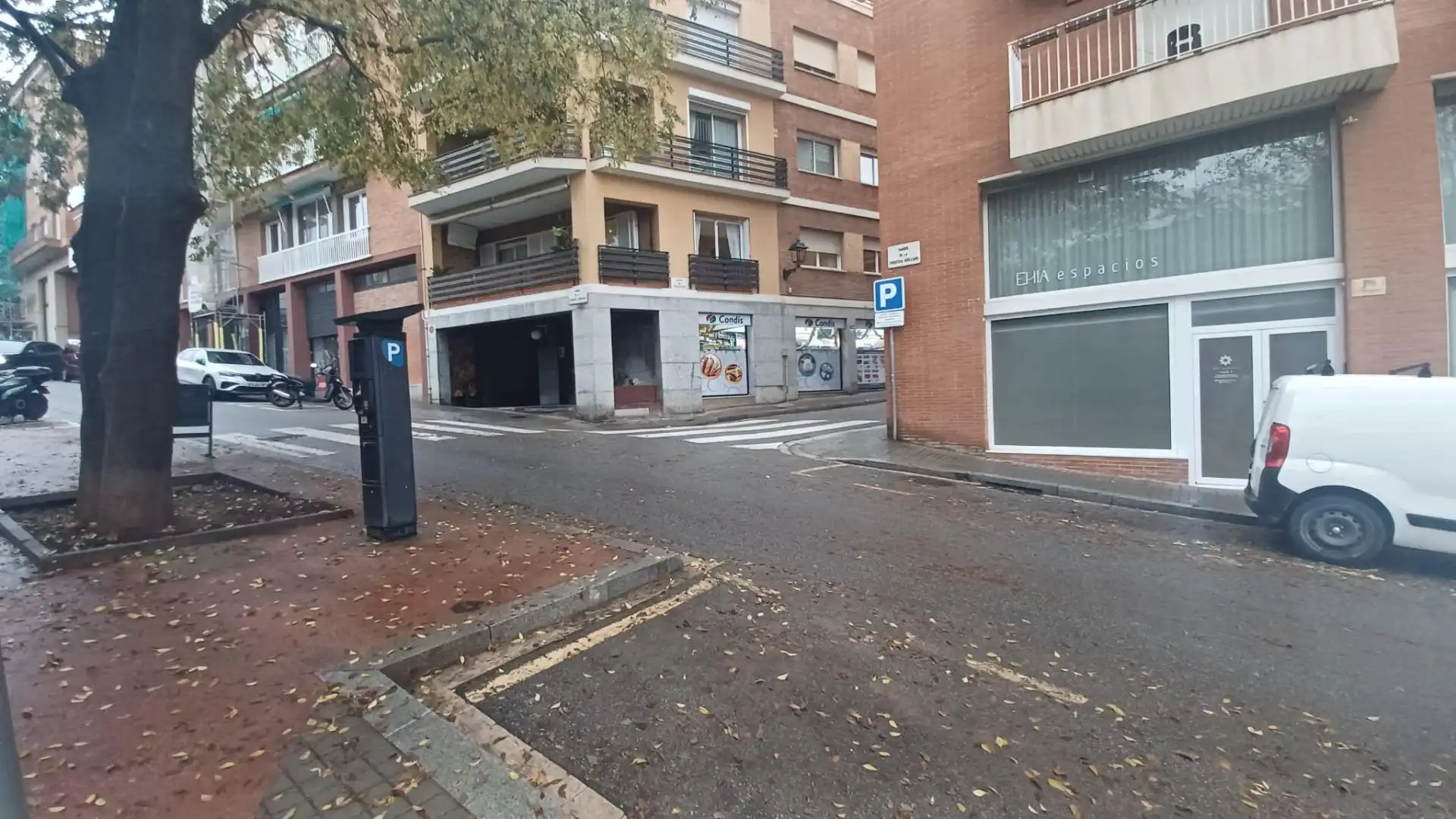 Exterior view of Garage for sale in Barcelona